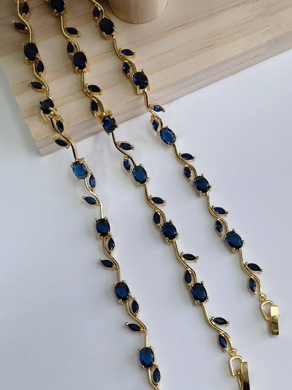 Tulip Bracelet