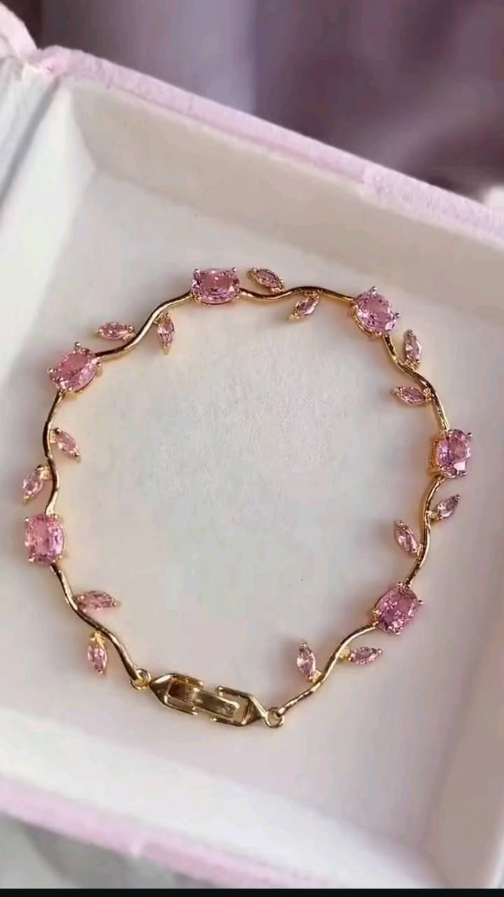 Tulip Bracelet