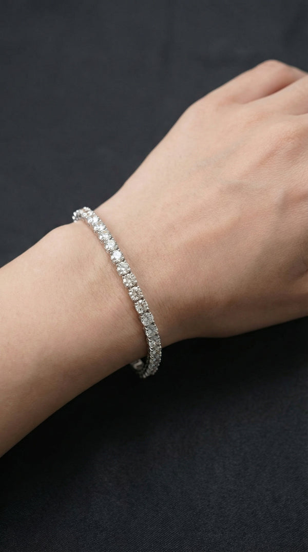 Premium diamond-style bracelet for women silver luxury tennis bracelet