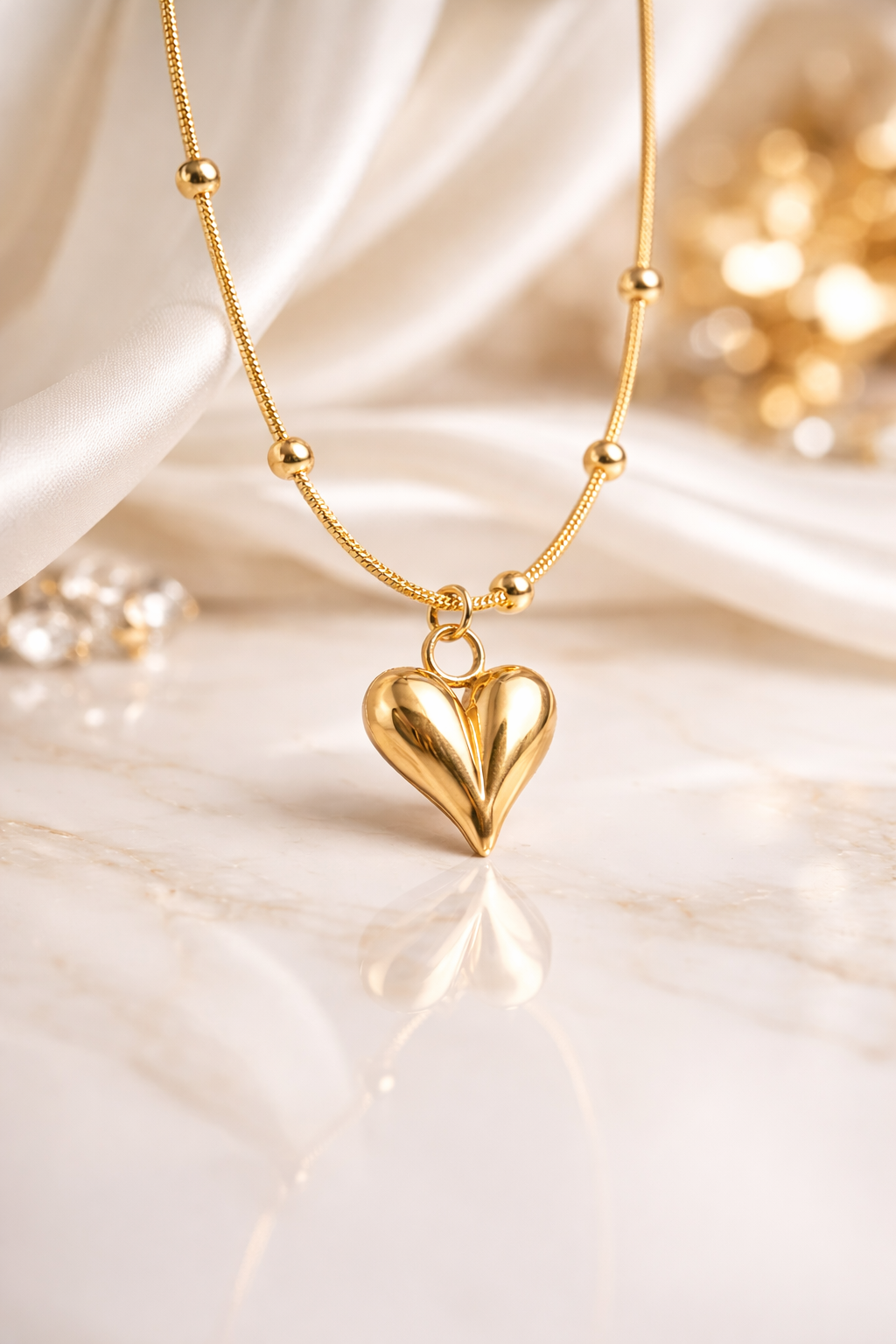 Elegant gold heart necklace premium finish daily wear