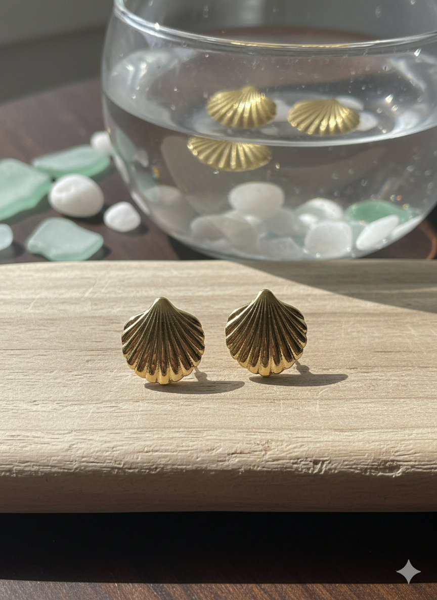 Shell Gold Earring - ZOMARA