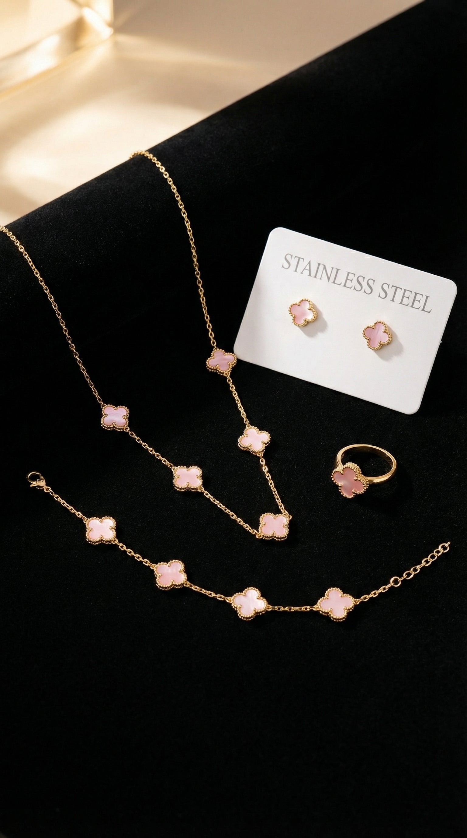 Elegant clover jewellery set for women baby pink 4 pieces