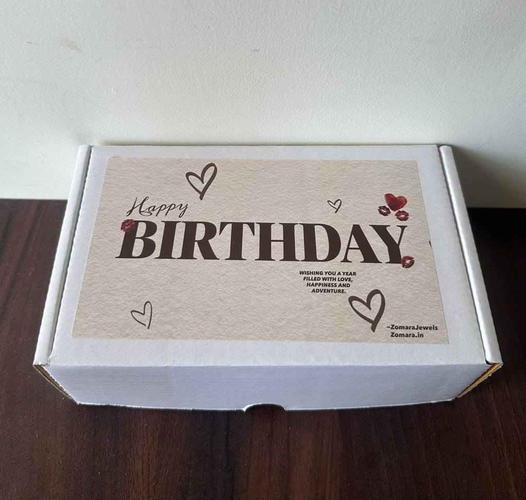 Luxury white jewellery packaging box elegant design
